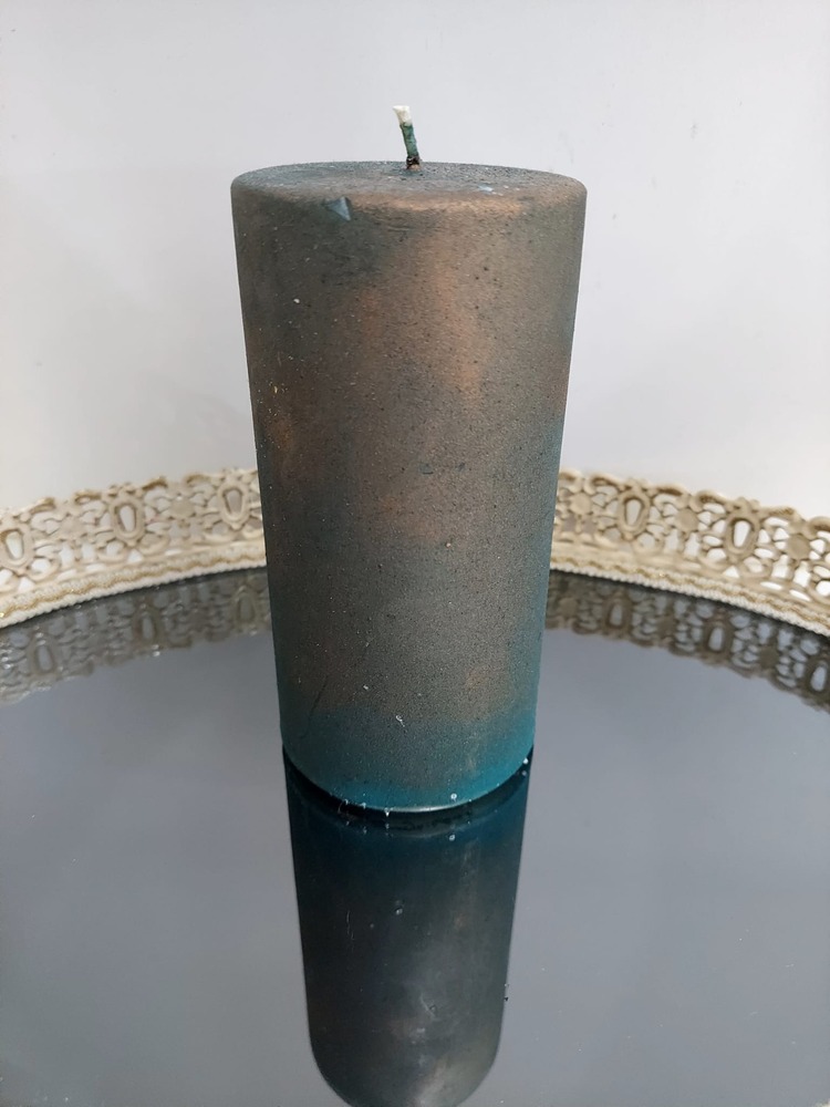 AG-200-S Yükseklik 15cm Çap 7cm Silindir Gerçek Mum Fitilli Koyu Renk 1 Adet