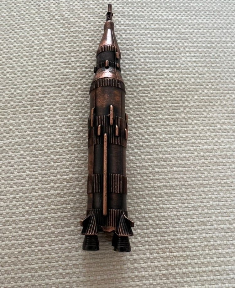A1904496 Uzay Mekik Roket Metal Kalemtıraş Kalemtraş 13cm Cosmo Isle Hakui 1 Adet