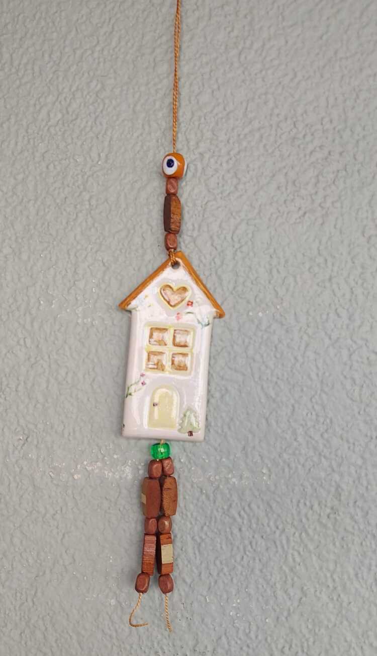 HG25 Seramik Ev Genişlik 5cm Yükseklik 9cm Nazar Asmalık Süs El Yapım