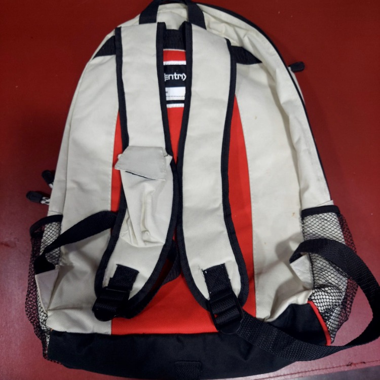15469112025 Yük 50cm Gen 35cm Sırt Çantası