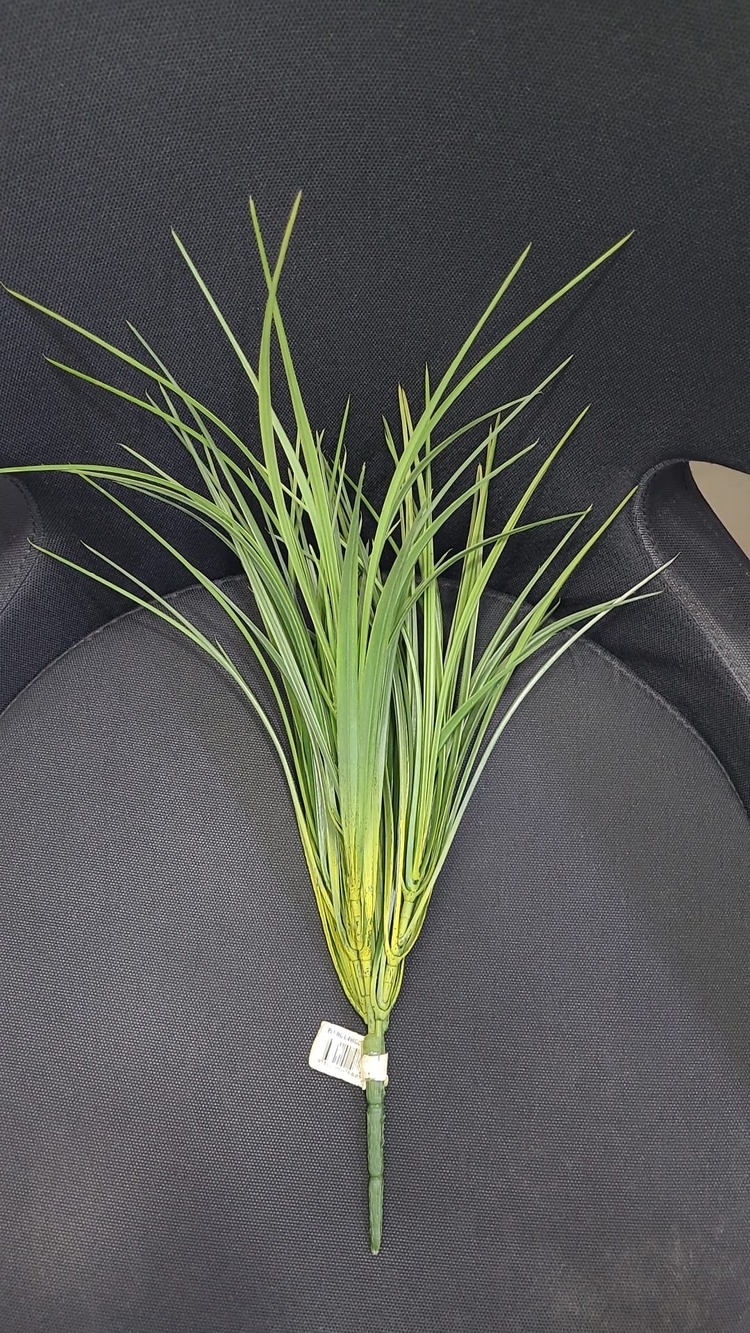 9372000488999 Yapay Bitki 45cm Tillandsia Juncea Dekoratif Gerçekçi 1 Adet