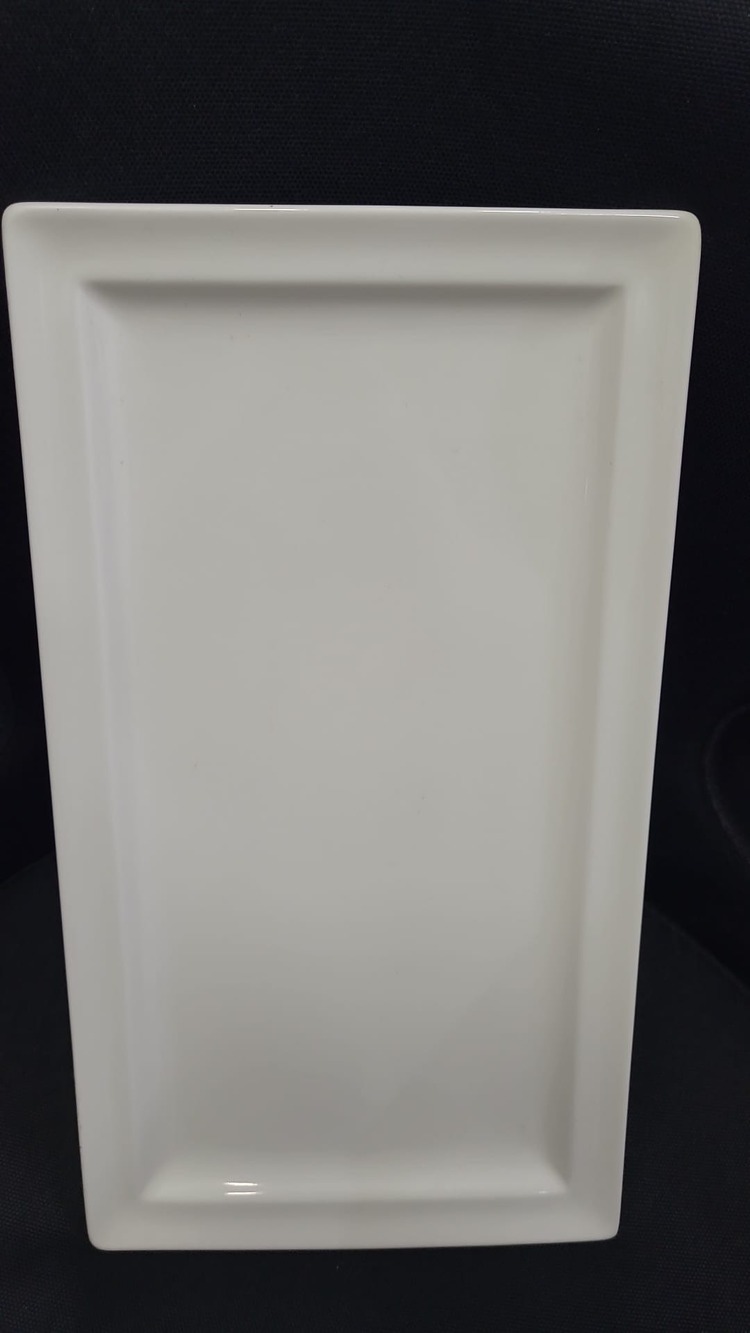 A221-1291 Paşa Beyaz Porselen Bahçe Tepsi U.A.E. 21x39x2cm Flat Servis Işıltı 1 Adet