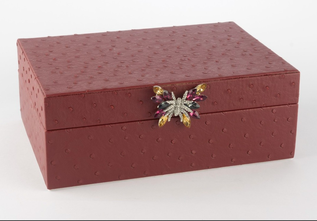 P359.108257 Bordo Kelebek Kulplu Deri Kutu 25x18x9cm Dekoratif Ürün Dekorasyon