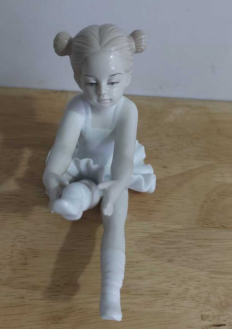 KR819 Porselen Balerin Love Rus 13x10cm I'm Sorry Bale Heykel Ev Dekorasyon 1 Adet