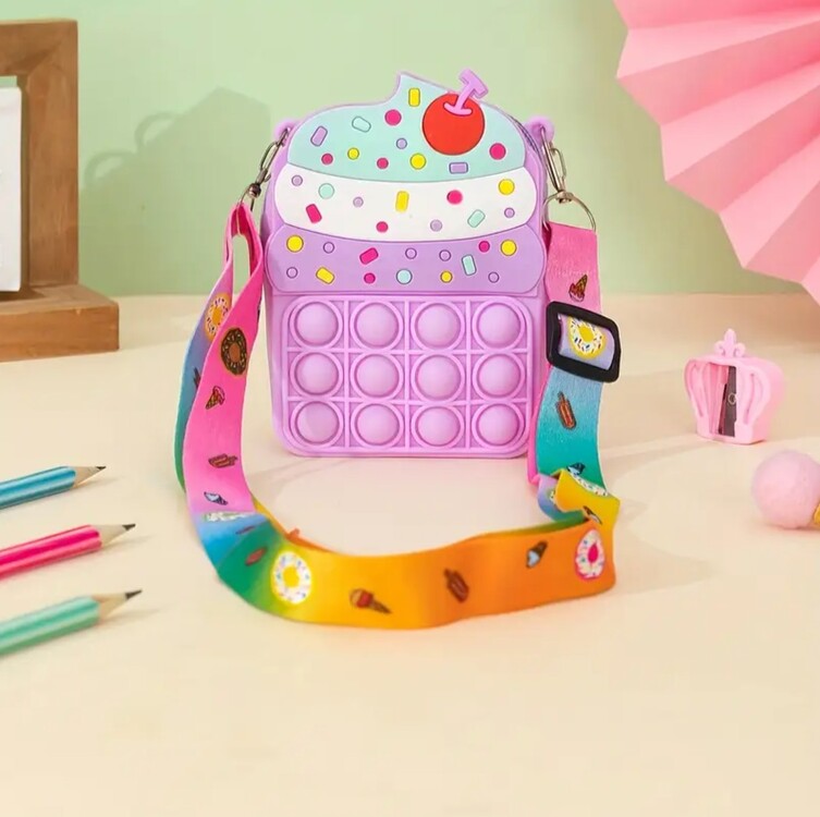 BAF179223 Mor Çapraz Çanta Gençler İçin Sevimli Cupcake 1 Adet