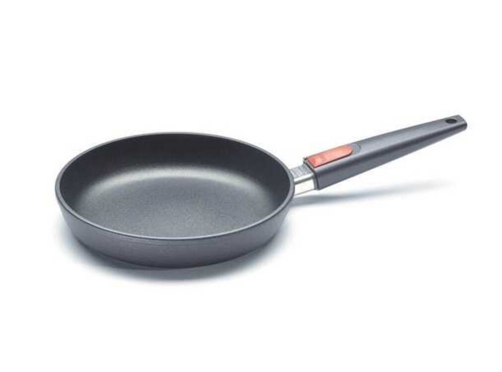 D-WOLL1524ILB Woll Nowo Titanium Mutfak Tava Ø24cm Derinlik 5cm İndüksiyon 1 Adet
