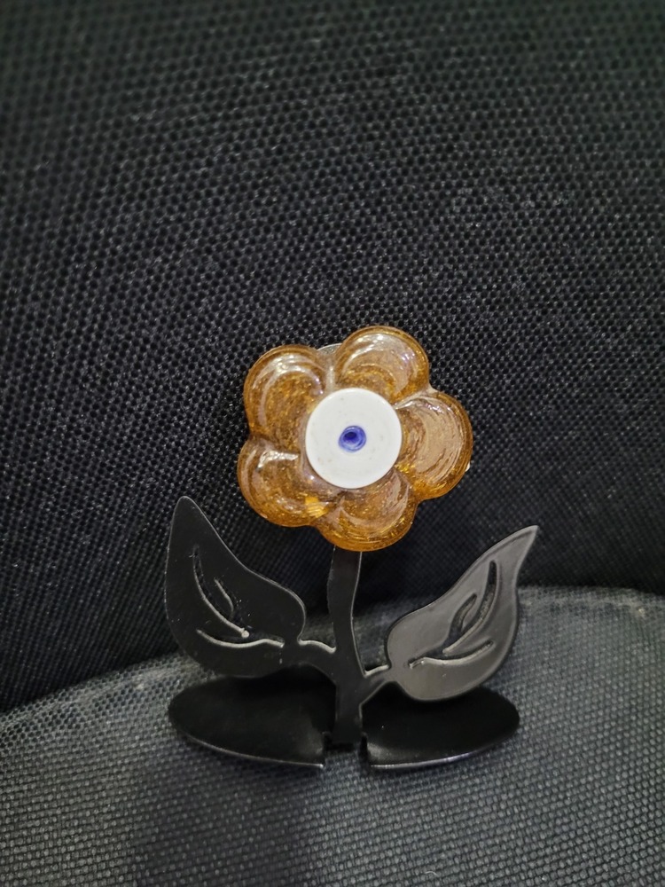 A25973 El Yapım Cam Metal Çiçek Biblo 8x7x2,5cm Siyah Turuncu Beyaz Lacivert 1 Adet