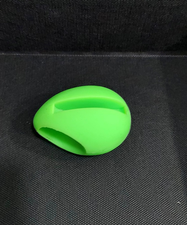 A04LOJ Oval Silikon 8cm Iphone 4 için Doğal Ses Yükseltici Stand Yeşil Aksesuar 1 Adet