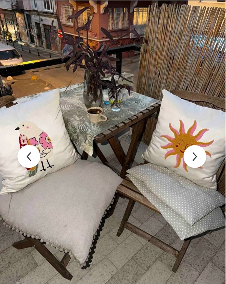 CPNK001 Punch Nakışlı Kırlent Kılıfı - 43*43 Cm - Kuş - EV MOBİLYA DEKORASYON