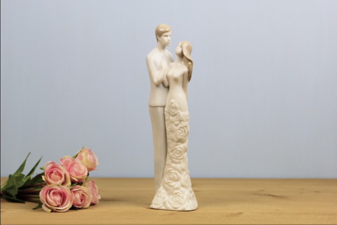 AN325QM046 Biblo Porselen Aşık Çift Biblosu 25,5cm Dekoratif Süs Eşya Tozu Alınabilir 1 Adet