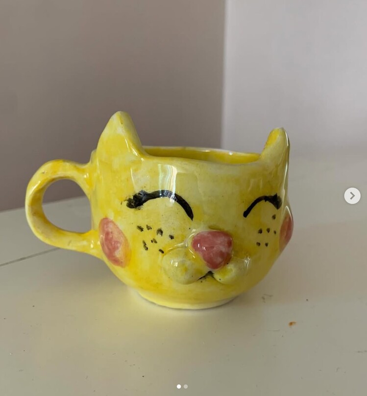 B535017 Küçük Kedi Temalı Kupa Tamamen Elde Yapım Seramik Duble Kahve 1 Adet