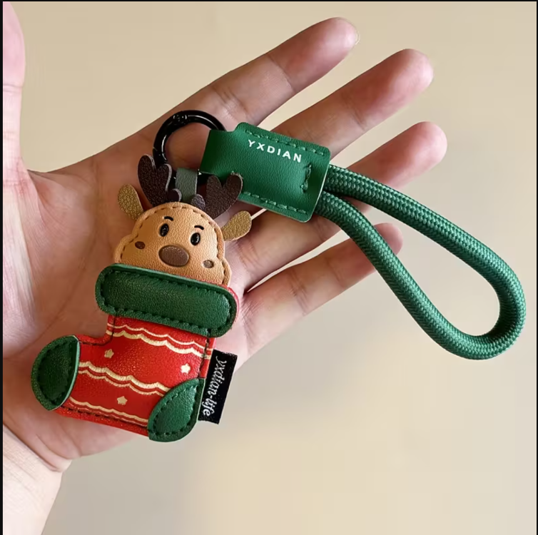 FU3884205 Yeşil Rudolph Noel Baba'nın Ren Geyiği Şık PU Deri Anahtarlık