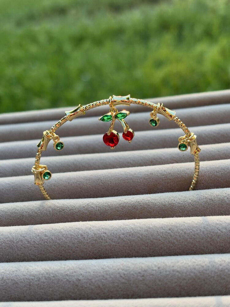 Cerise Gold