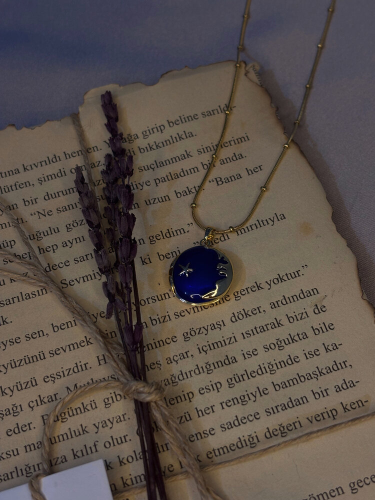 Gece Masalı Kolyesi