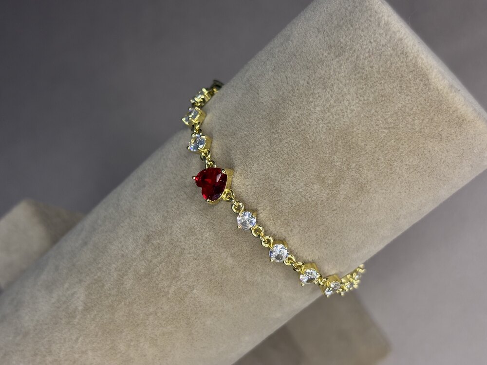 Pandora Kırmızı Taşlı Model