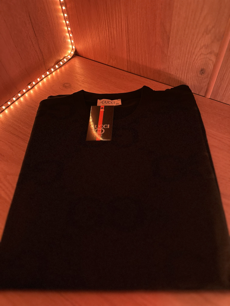 GUCCİ SİYAH KAZAK