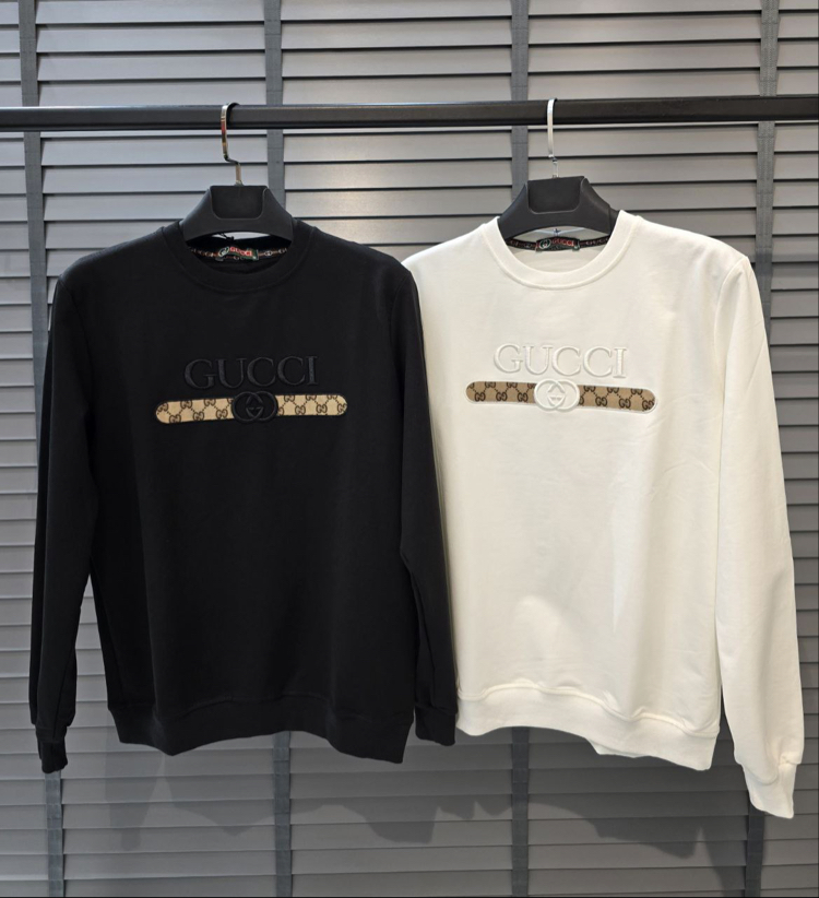 GUCCİ SİYAH KAZAK