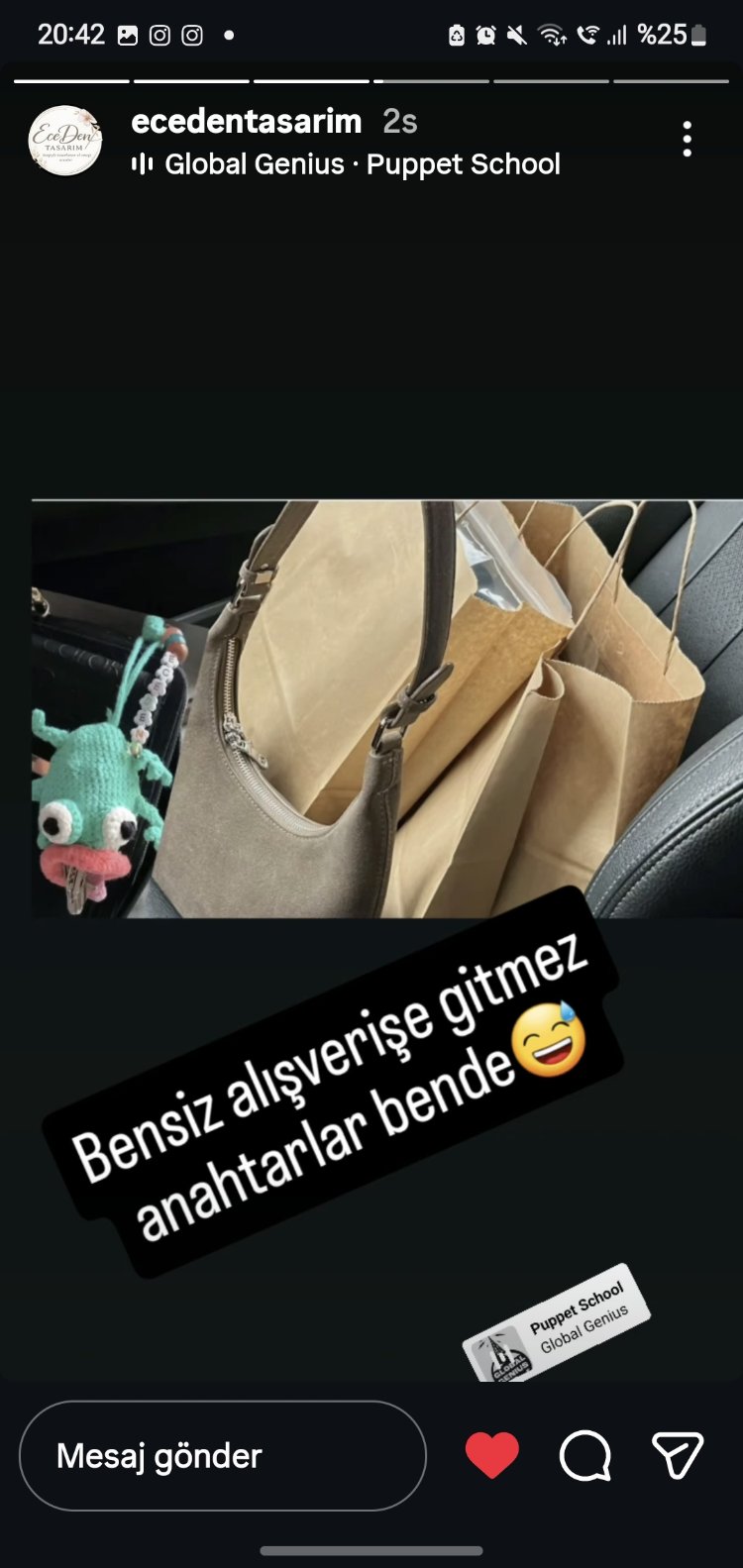 Anahtar yutan şaşkın kurbağa amigurumi anahtarlık 