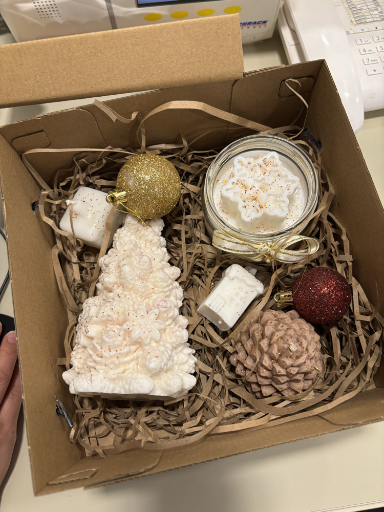 Winter Glow – Yeni Yıl El Yapımı Mum Hediye Seti