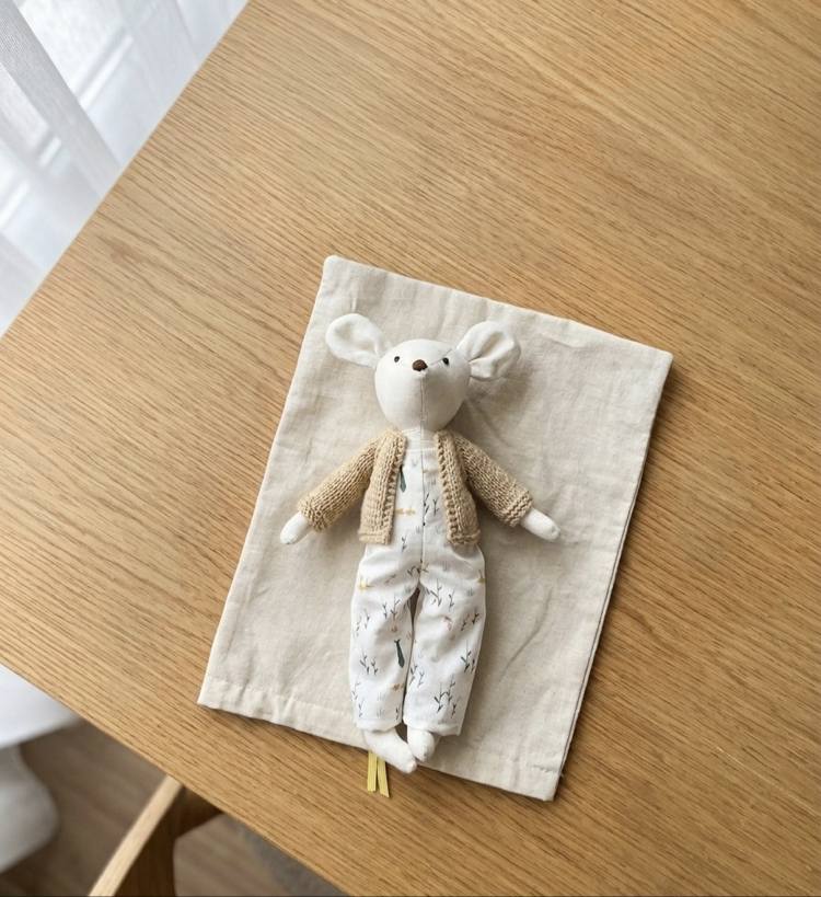 Oyuncak Novai 30 cm 