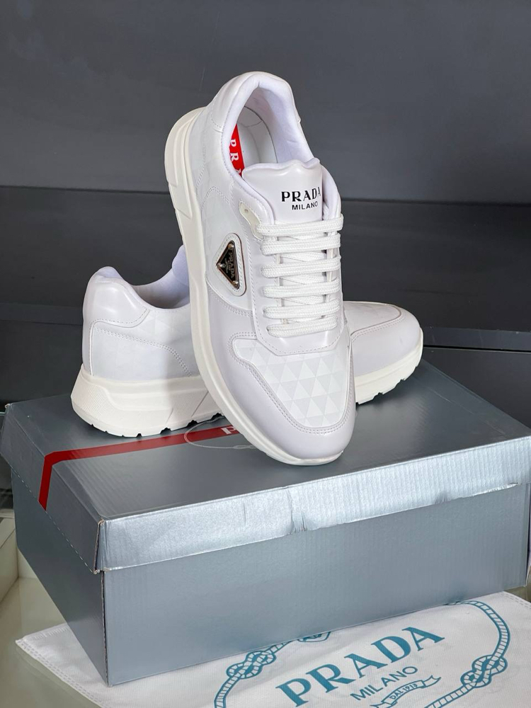 Prada Milano