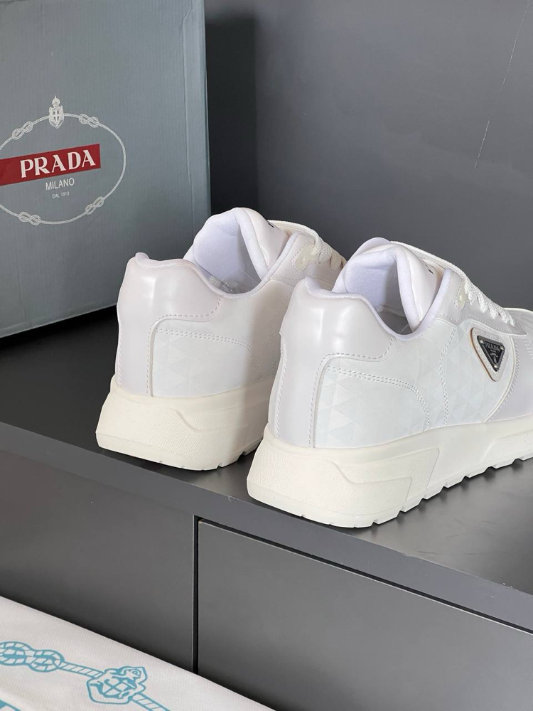 Prada Milano