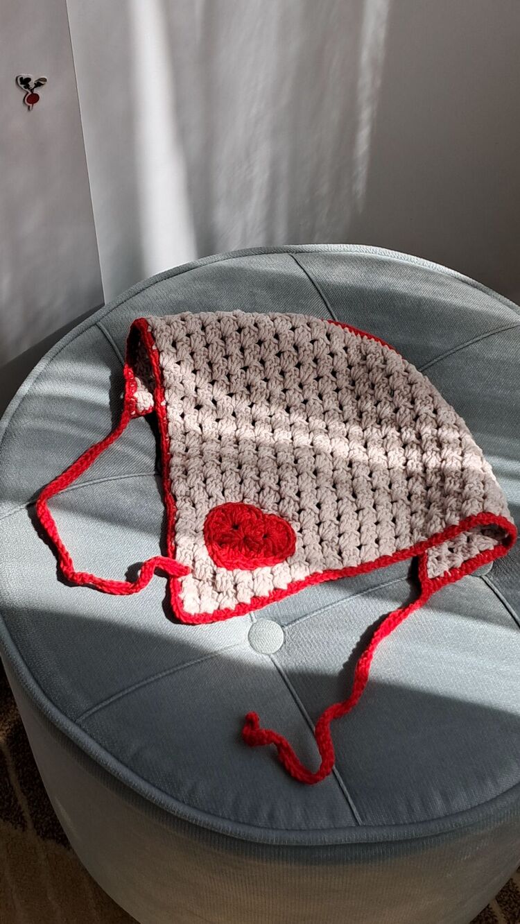 Kalp Detaylı Bandana