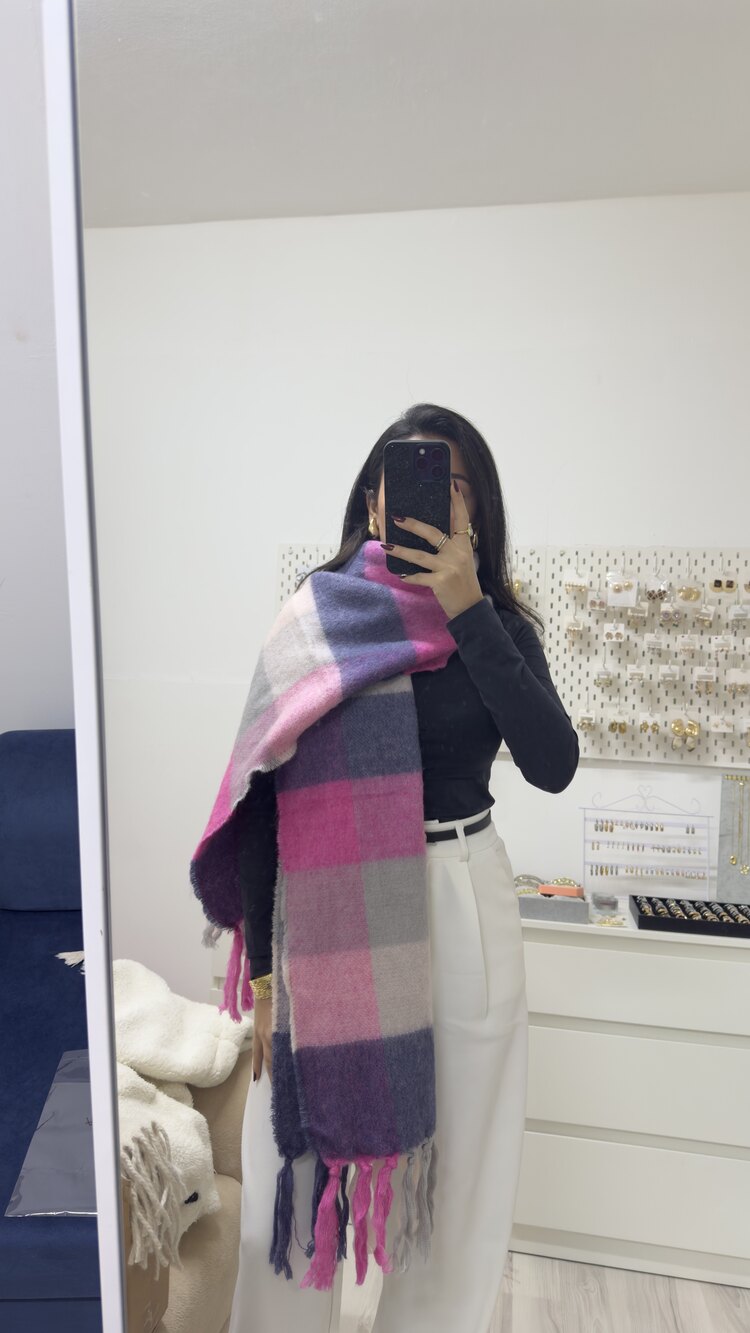 Pofuduk kareli pinterest şal | pembe karışımlı
