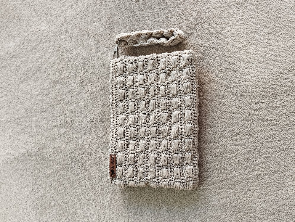 Makrome clutch bej