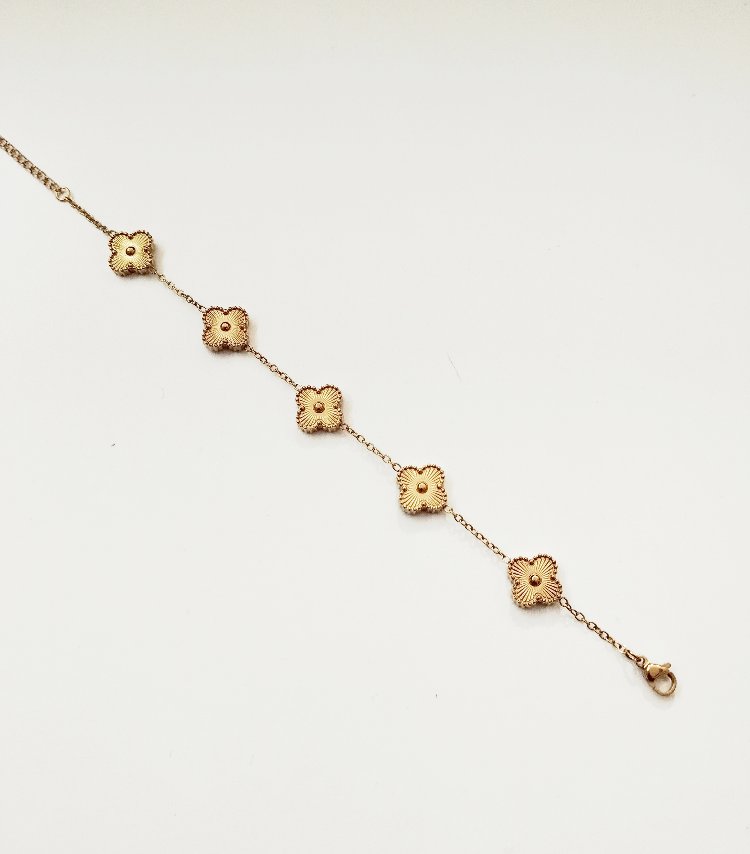 yonca gold bileklik 