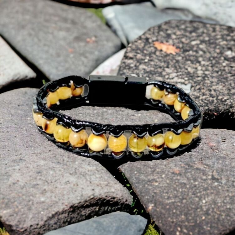 Hematit, Kehribar Rolex bileklik