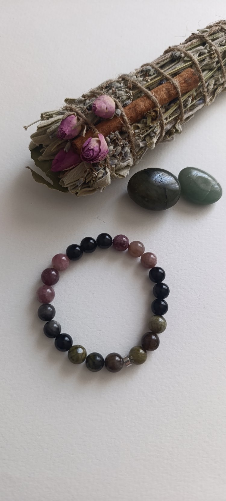 Lâl Garnet & Siyah Turmalin 