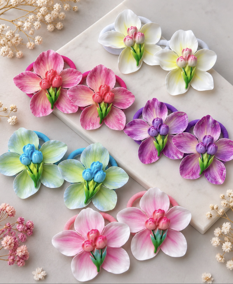 LALE OBJELİ NİLÜFER ÇİÇEĞİ ÇİFTLİ LASTİK TOKA 