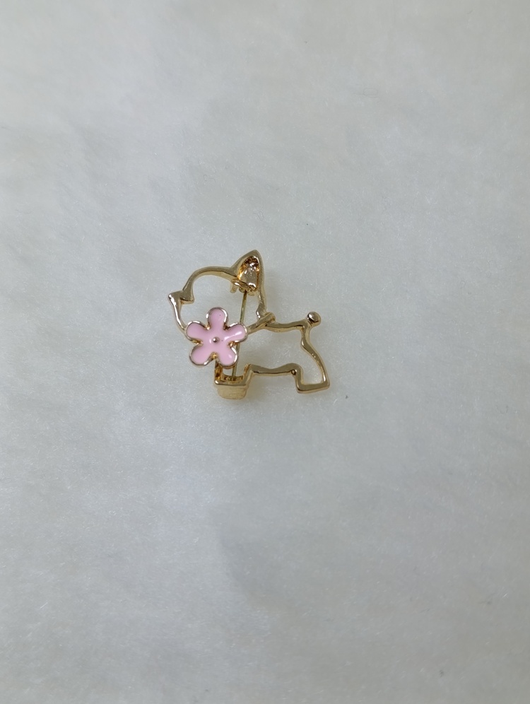Pembe Çiçekli Köpek Broş