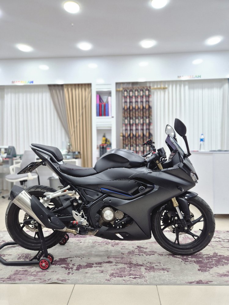 SRK 125 R MAT SİYAH KAPLAMA