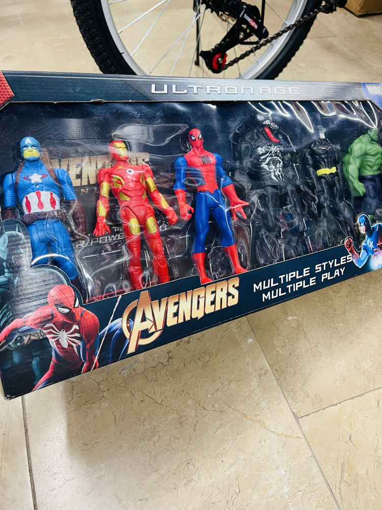 6 LI ÖZEL MARVEL OYUNCAK SETİ