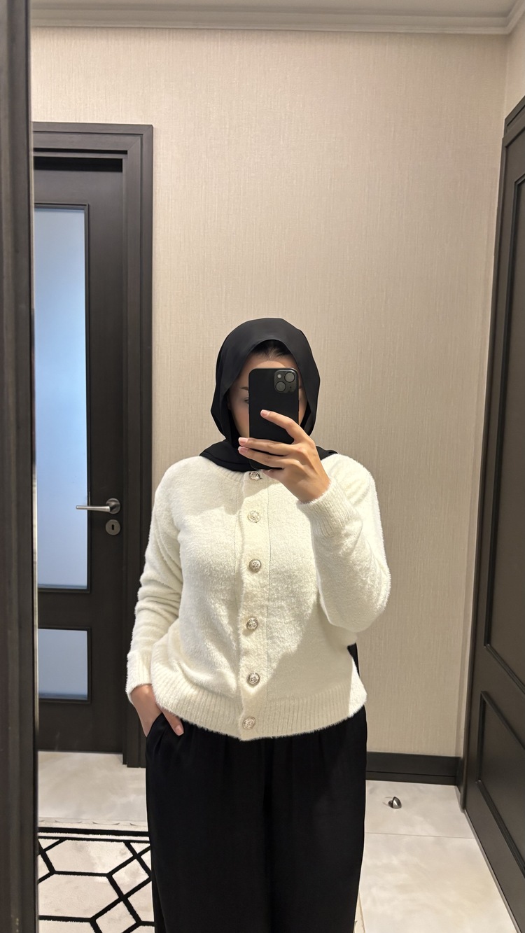 Krem Angora Hırka