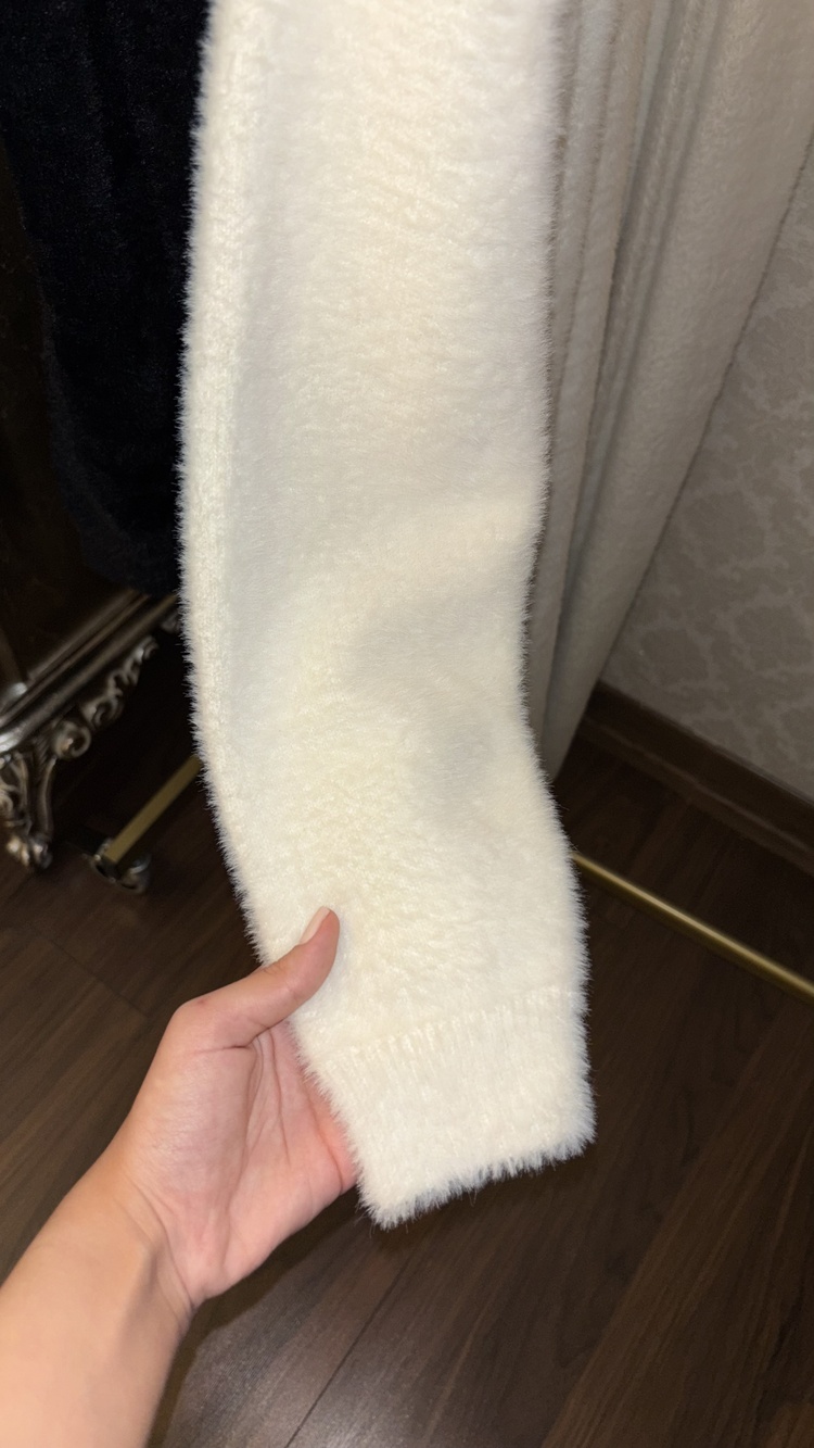 Uzun Angora Hırka