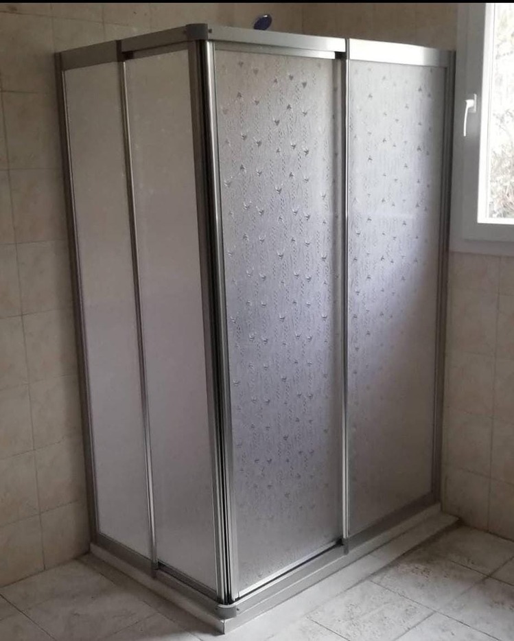 DUŞAKABİN