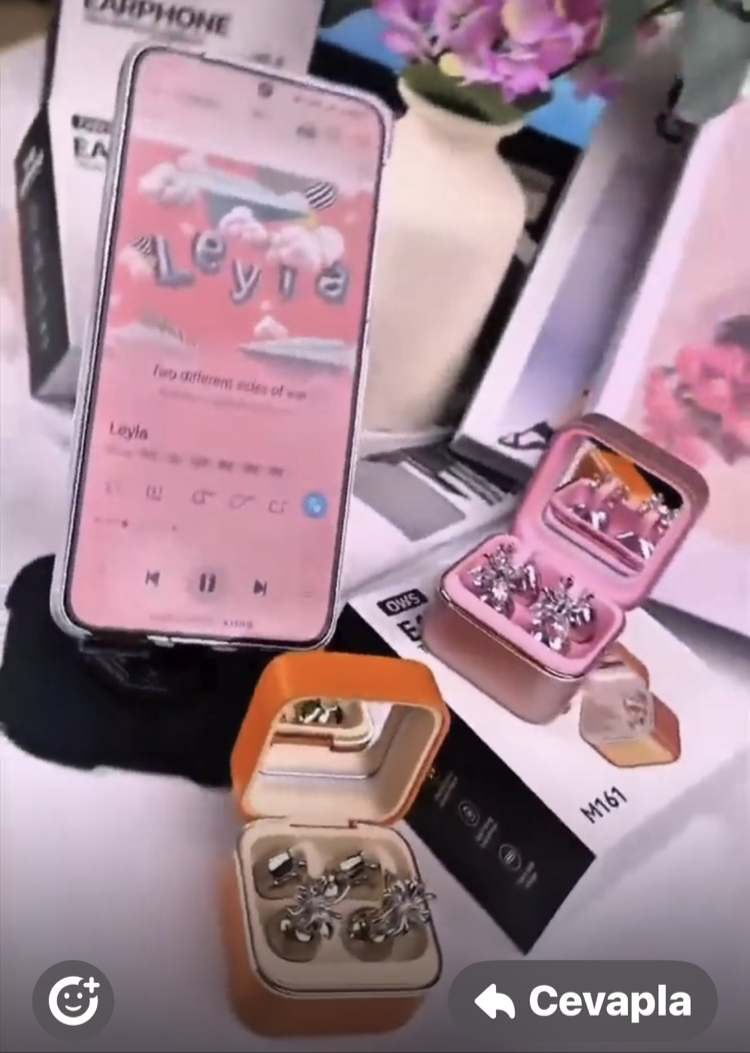 Bayan Bluetooth kulaklık