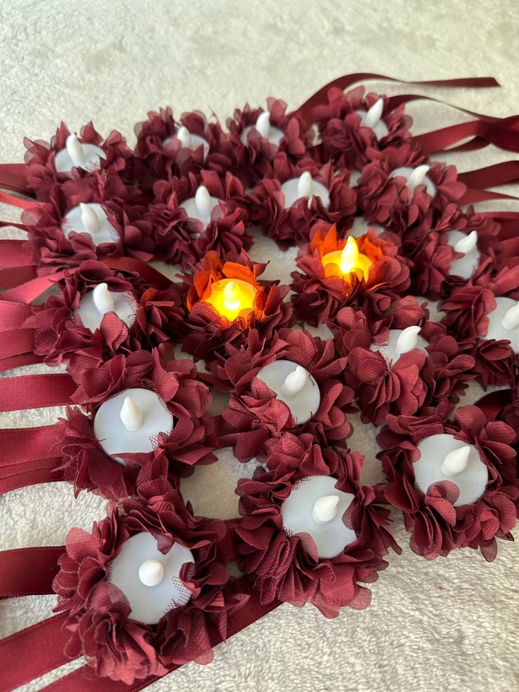 20 Stück personalisierte LED-Handkerzen mit lasergeschnittenen Blumen | EW-292648