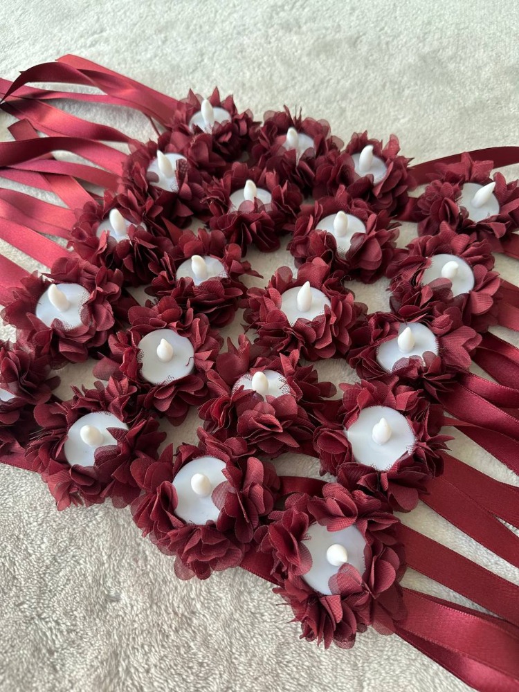 20 Stück personalisierte LED-Handkerzen mit lasergeschnittenen Blumen | EW-292648