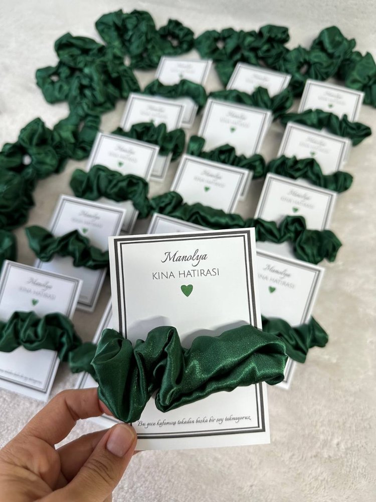 20 Stück Satin-Haargummis als Gastgeschenk. | EW-292654