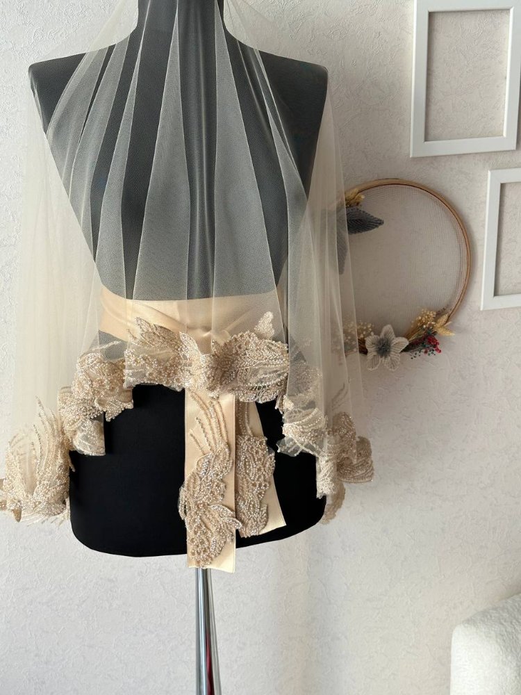 Brautschleier-Set aus französischer Guipure-Spitze | EW-293626