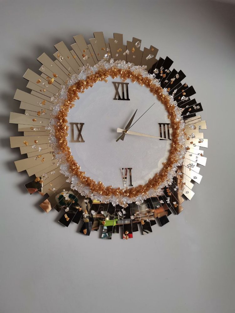Personalisierte handgefertigte Epoxid-Uhr 35x35 cm | EW-292768