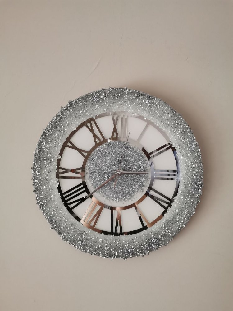 Personalisierte handgefertigte Epoxid-Uhr 35x35 cm | EW-292770