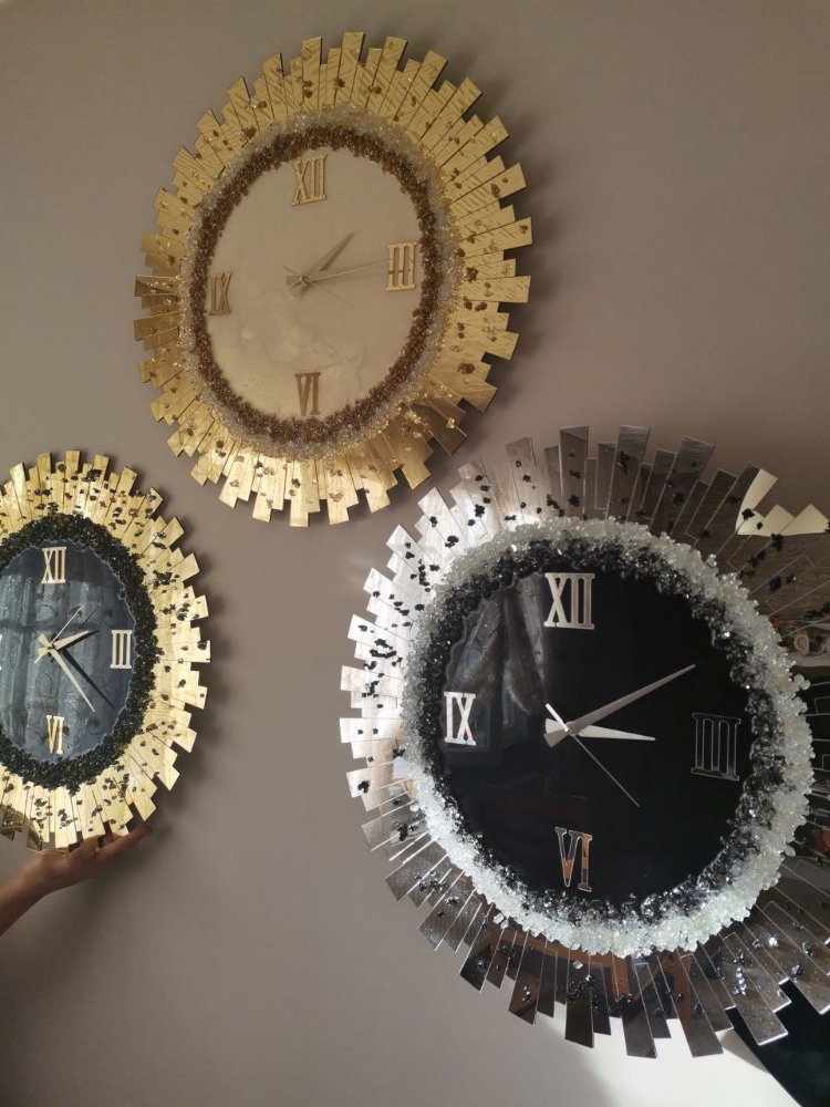 Personalisierte handgefertigte Epoxid-Uhr 35x35 cm | EW-292768