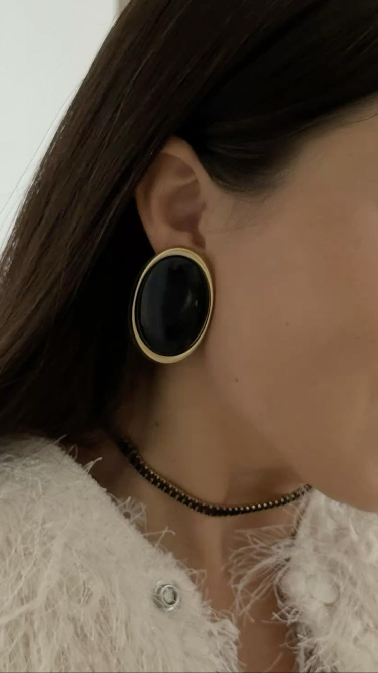 BLACK OVAL KÜPE