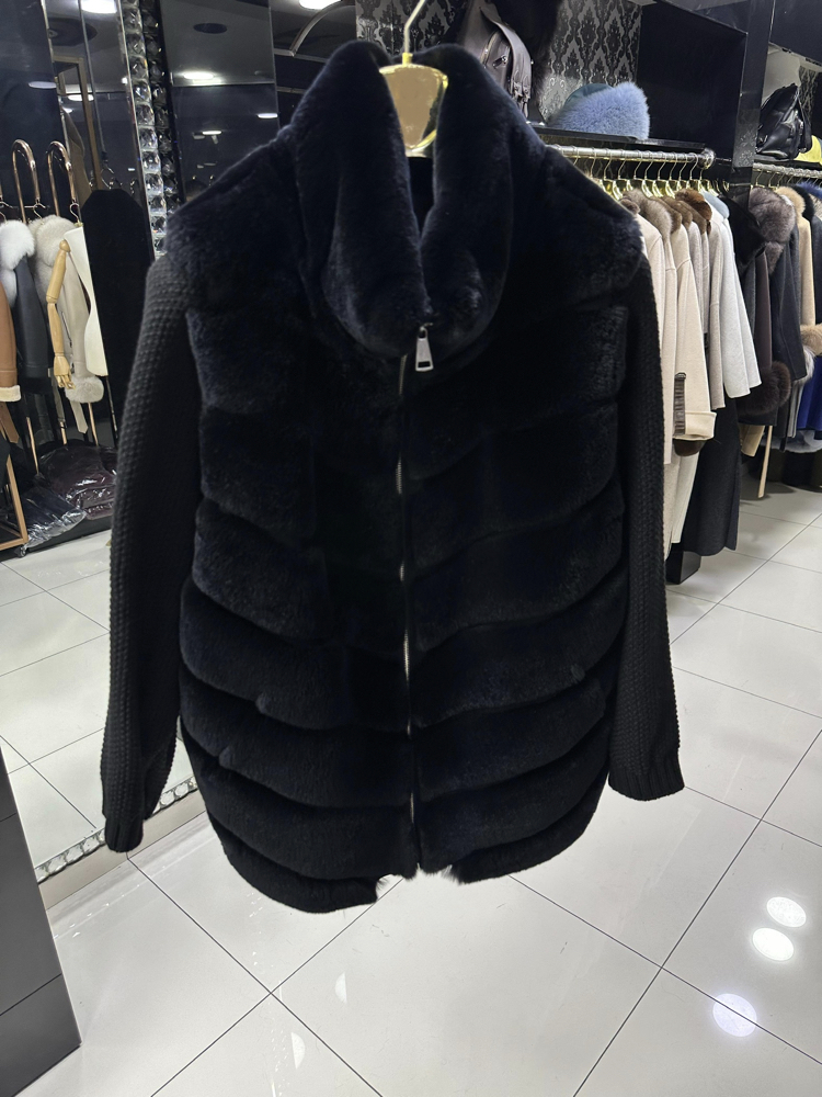 Noelle Rex Knit Cape