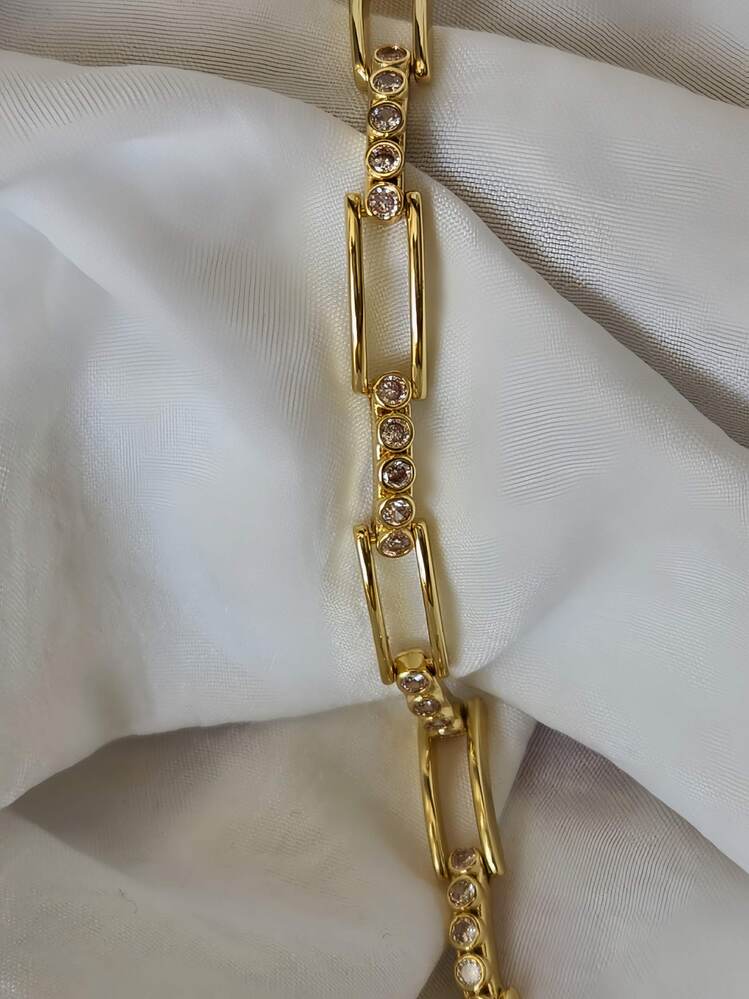 Dikdörtgen Model Elmas Görünümlü Gold Çelik Bileklik - 1498